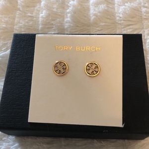 NWT Tory Burch Miller stud earrings